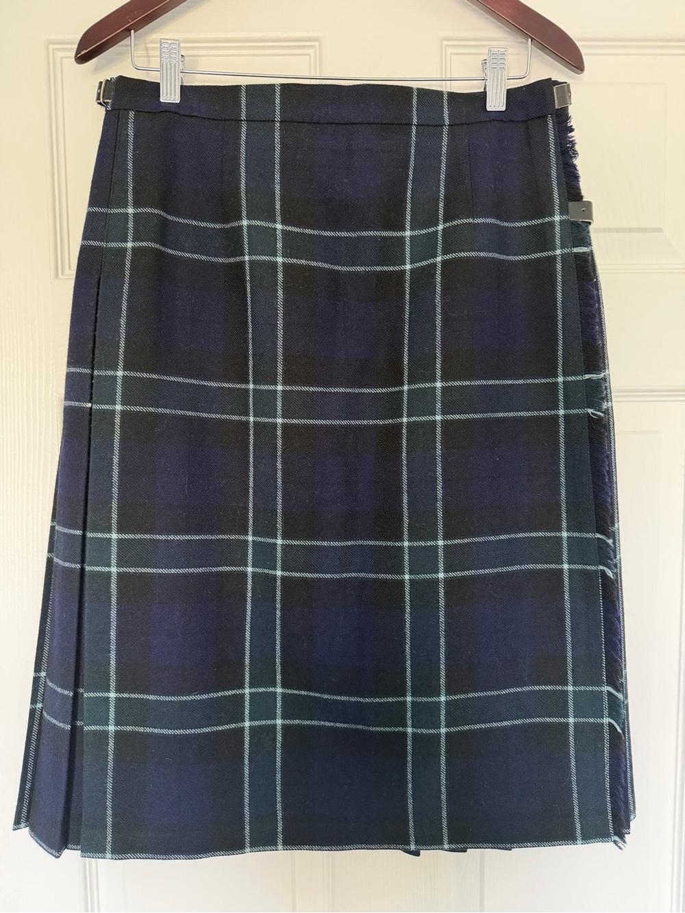 Vintage James Pringle Scotland Wool Navy Plaid Kilt Skirt Size 14